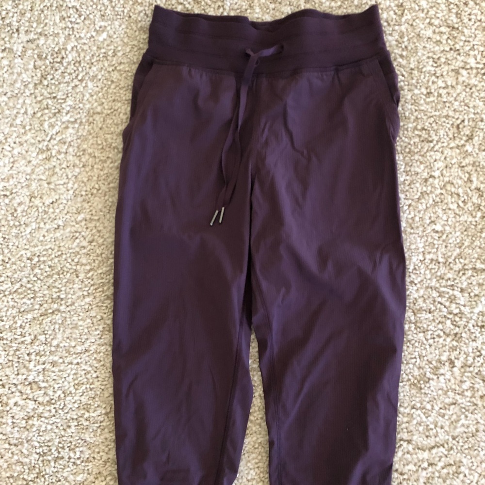 Lululemon Studio Crop